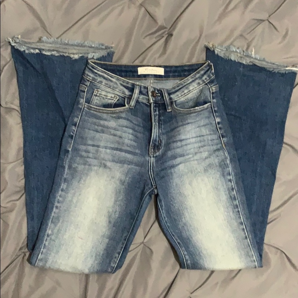 Kancan Flares
